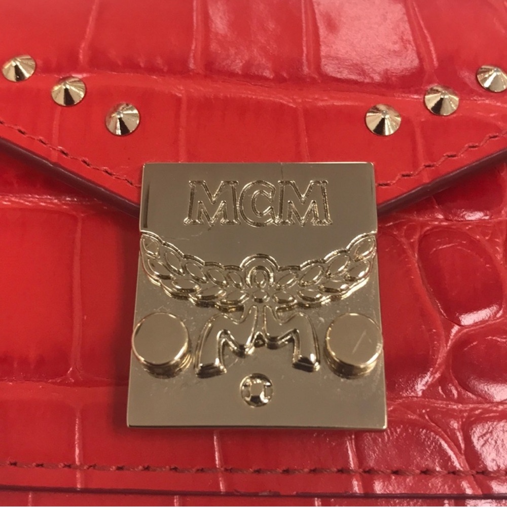 MCM Red Crocodile-Embossed Mini Wallet - Picture 9 of 9